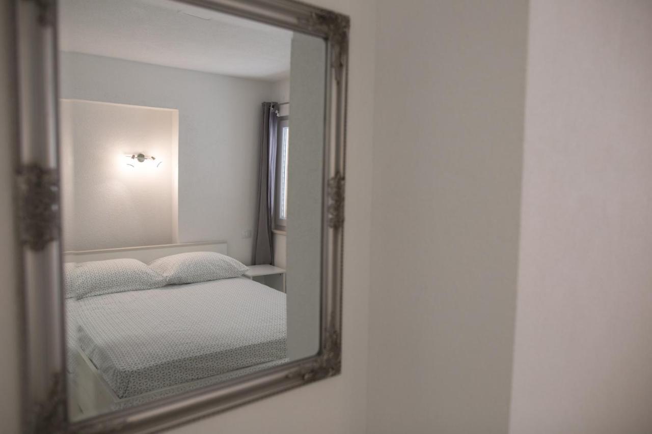 Serious Job Apartment ดูบรอฟนิก ภายนอก รูปภาพ