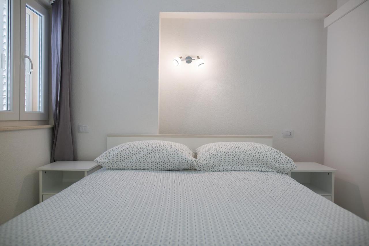 Serious Job Apartment ดูบรอฟนิก ภายนอก รูปภาพ